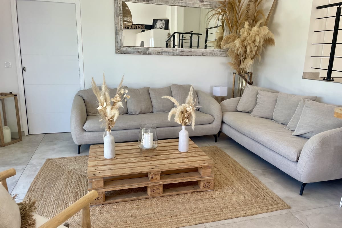 Immobilier Magnifique villa avec piscine&vue mer   