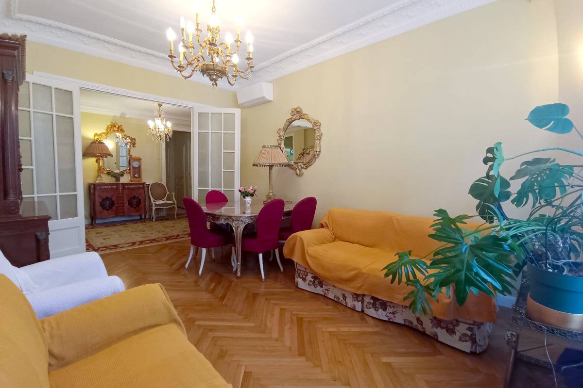 Grand appartement lumineux au cœur de Nice