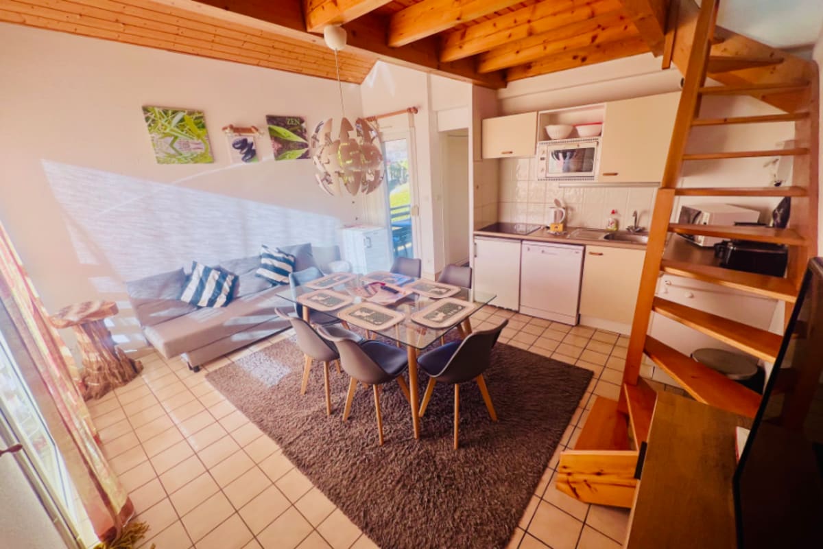  Appartement douillet avec vue sur le lac 