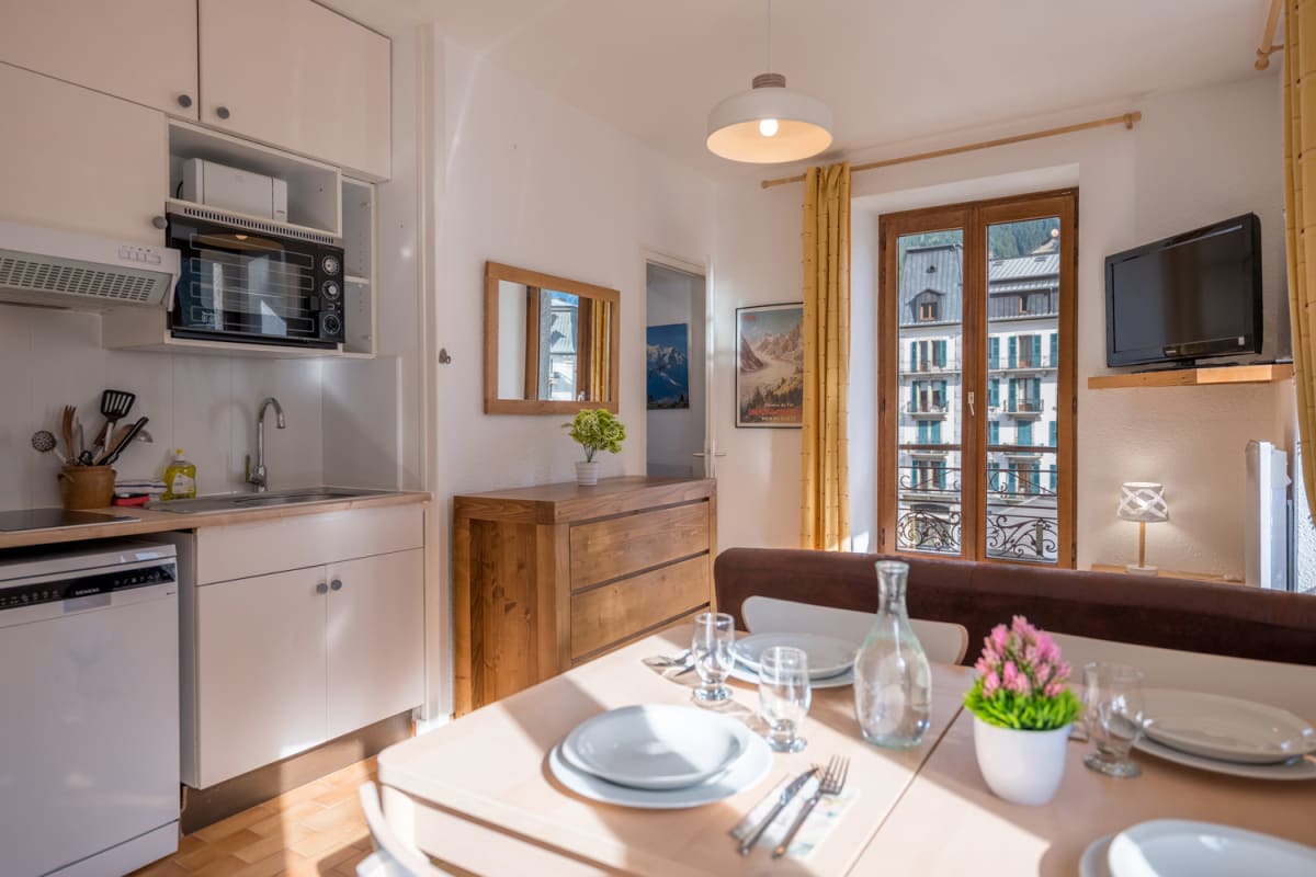  immobilier  Charmant appartement en plein centre-ville