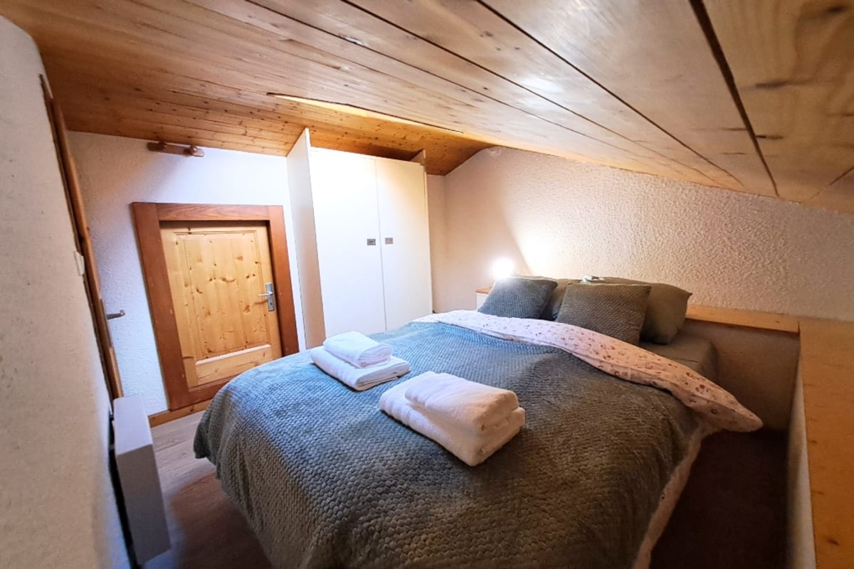 Immobilier Skis aux pieds – Vue Montagne & Confort 6 pers   