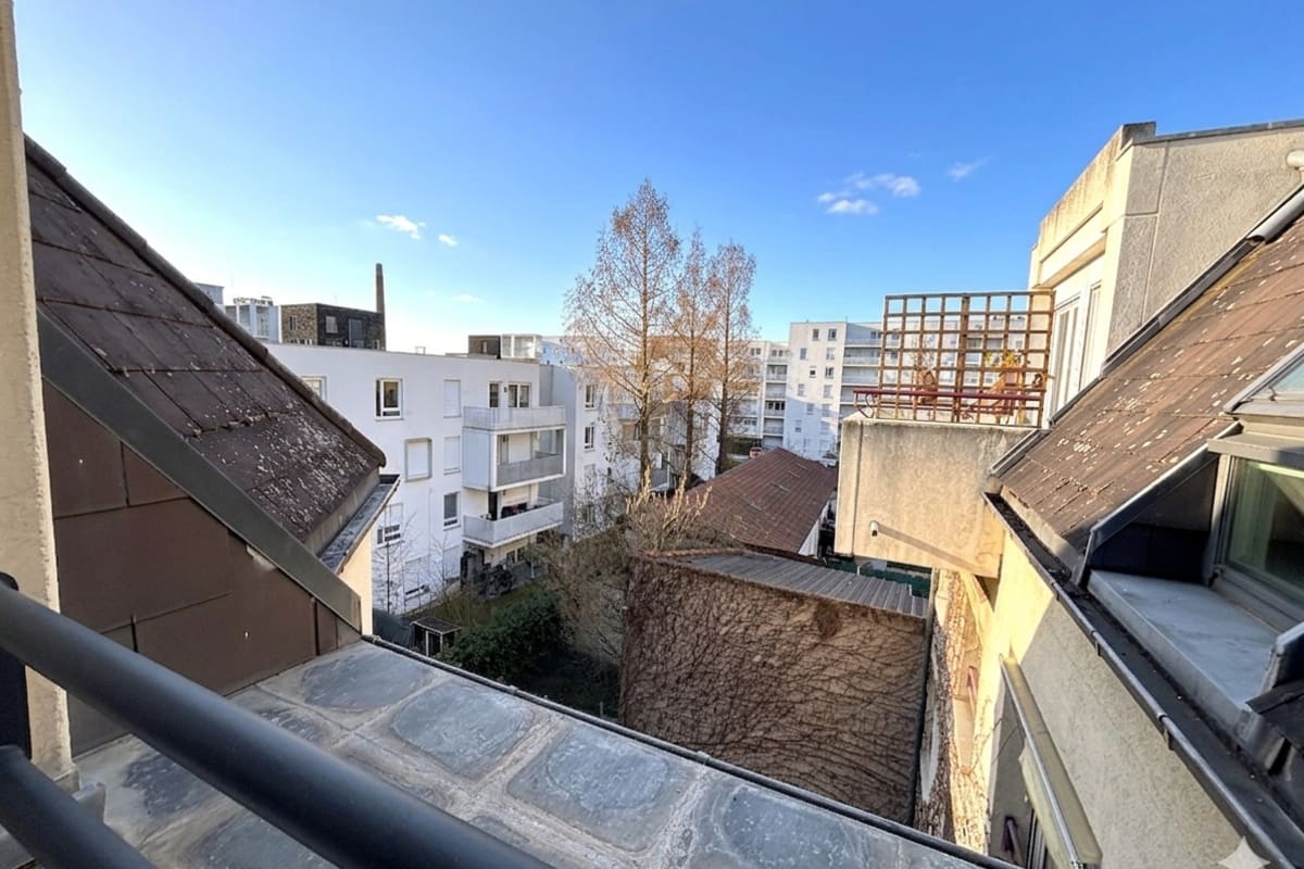 Immobilier Studio Moderne : Confort & Style  
