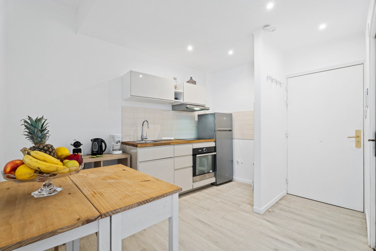 Appartement Le Joyau du Carré d’Or – Vue Mer - Welkeys 