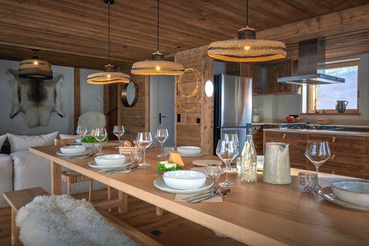 Chalet   Séjour familial 15p avec sauna et piscine - OVO Network