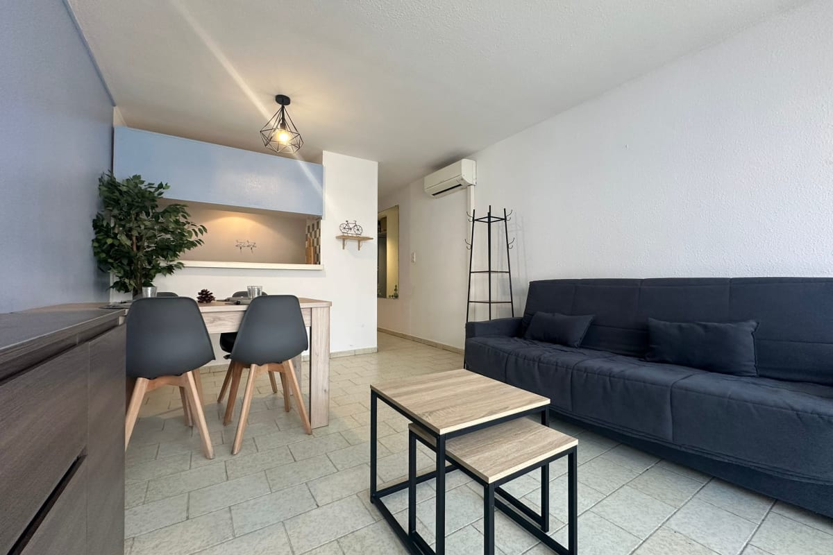 Appartement   La Méditerranée – T2 Rive Gauche à 50 m de la plage