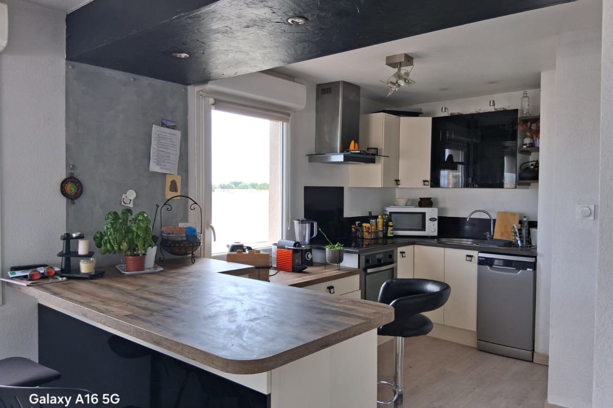  immobilier  Appartement avec grande terrasse à Avignon