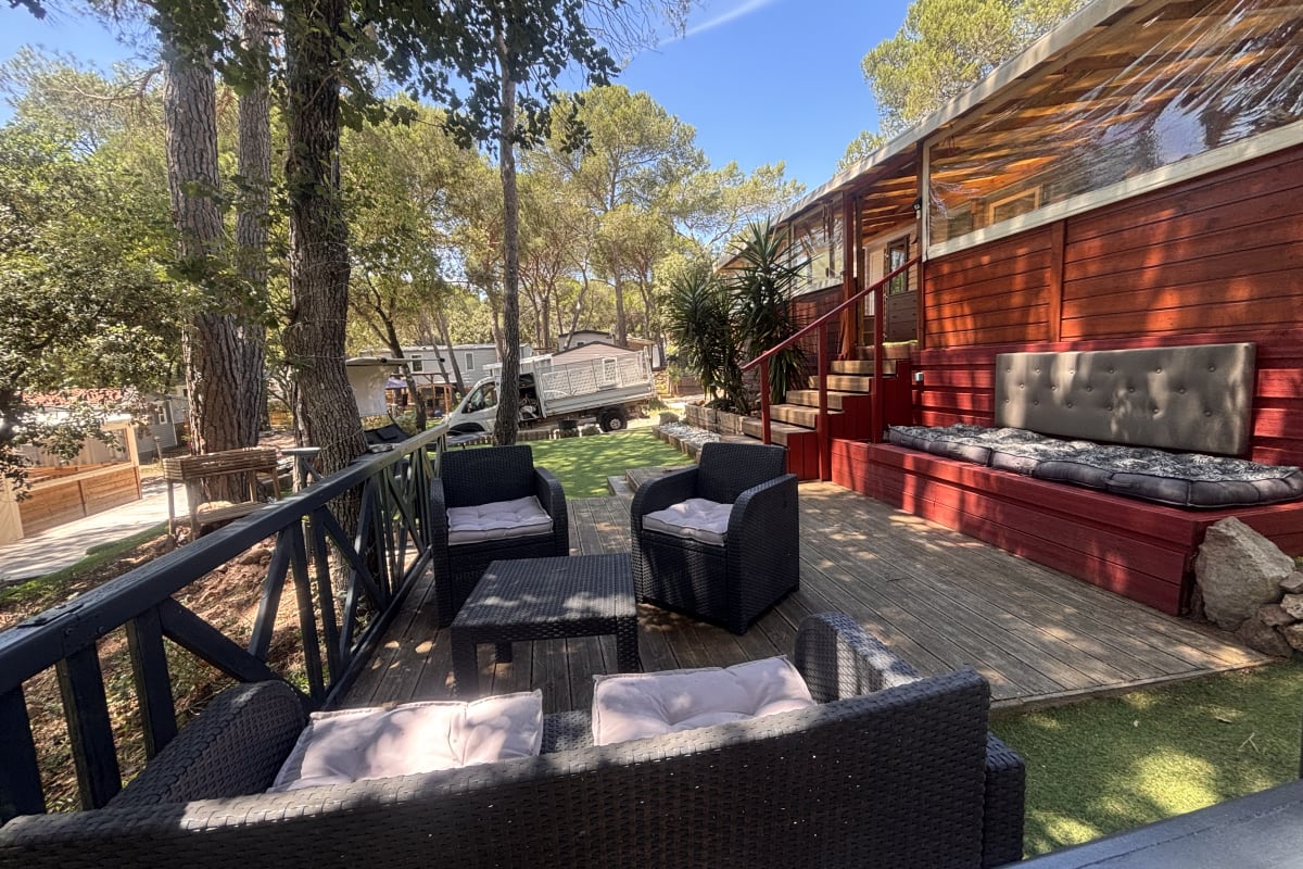 Appartement   Chalet dans domaine 5 étoiles avec piscine