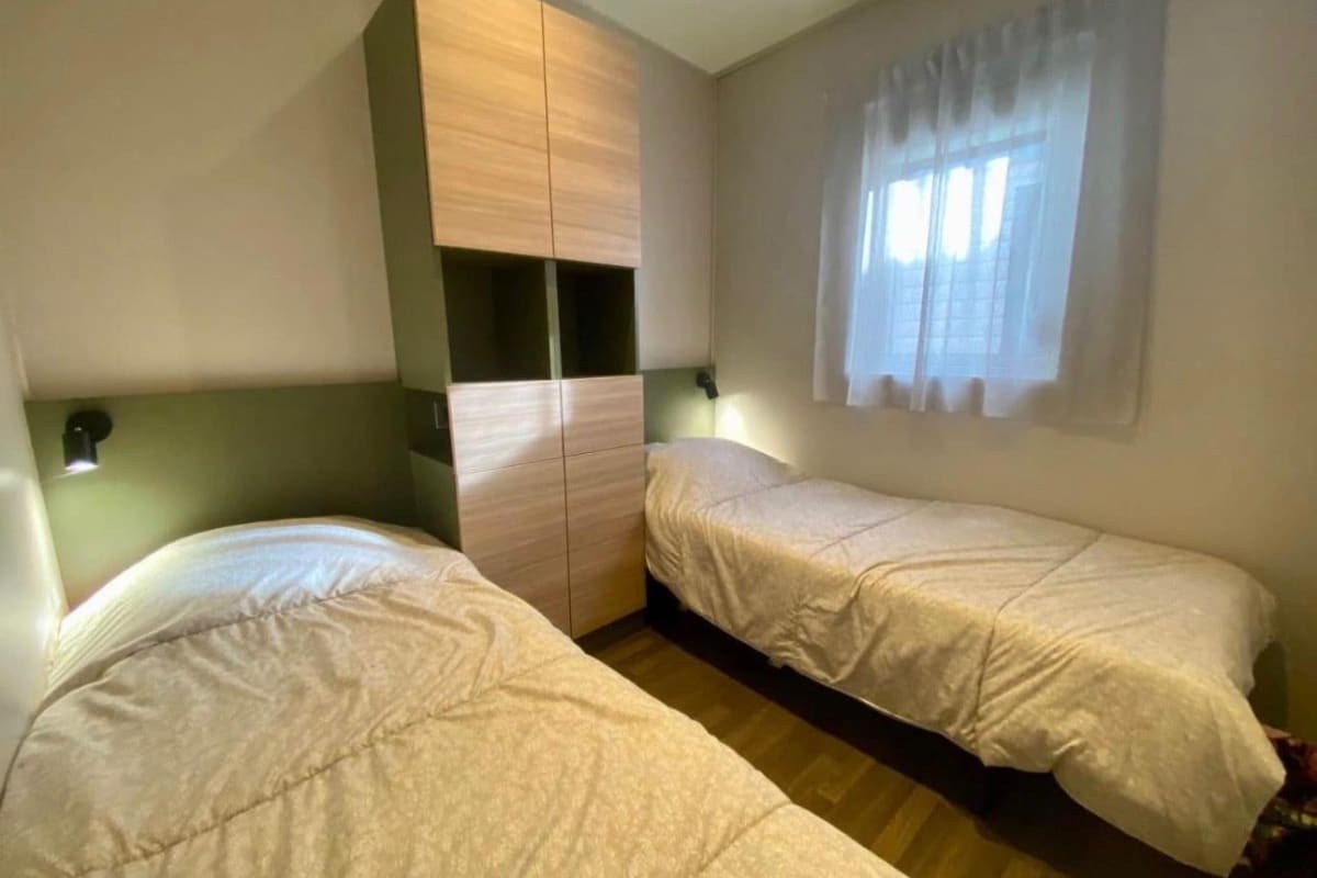  immobilier  Chalet  dans domaine 5 étoiles avec piscines