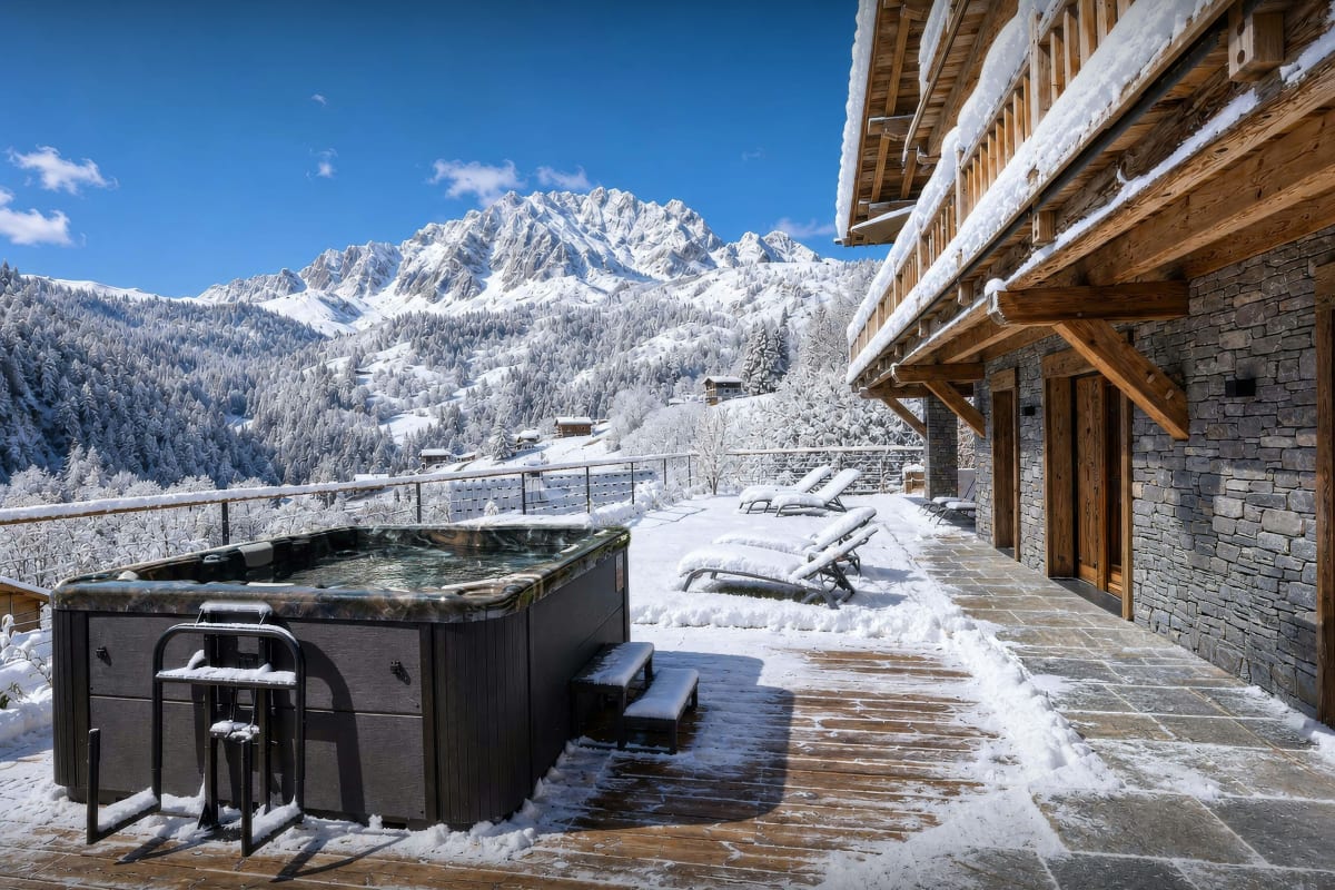  immobilier  Chalet pour 14 à La Giettaz avec sauna, jacuzzi et panorama - OVO Network