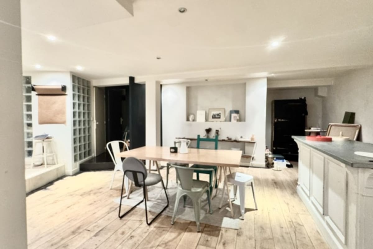  Maison Maison loft 100m² avec jardin à Paris