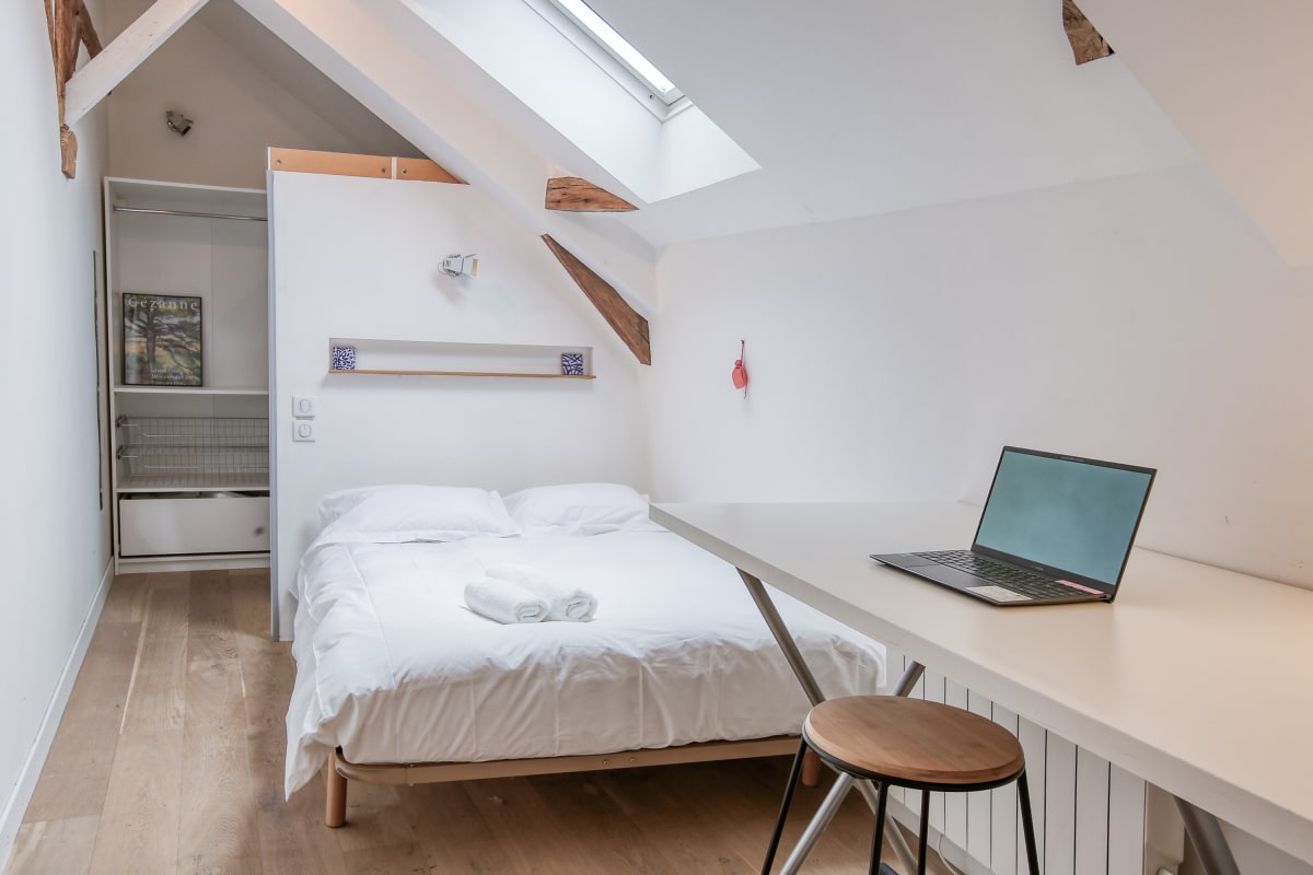 Immobilier Là-Haut - Wifi - Centre-ville  