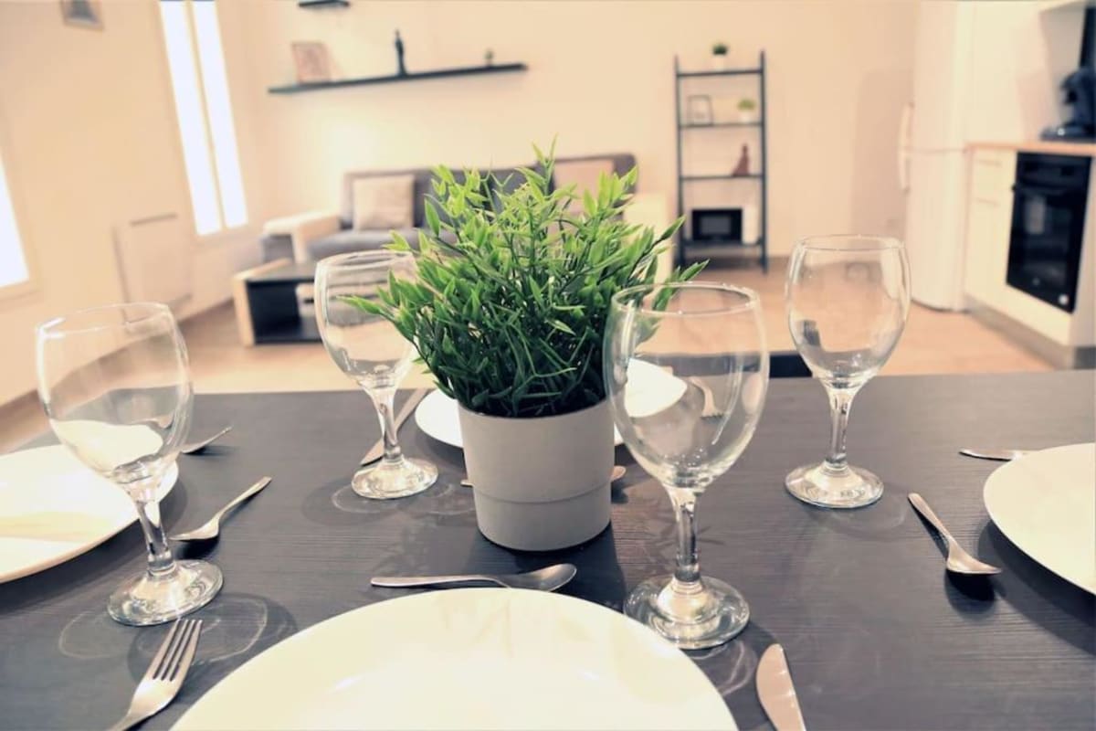  immobilier  Cocon Marseillais - Proche Vieux-Port