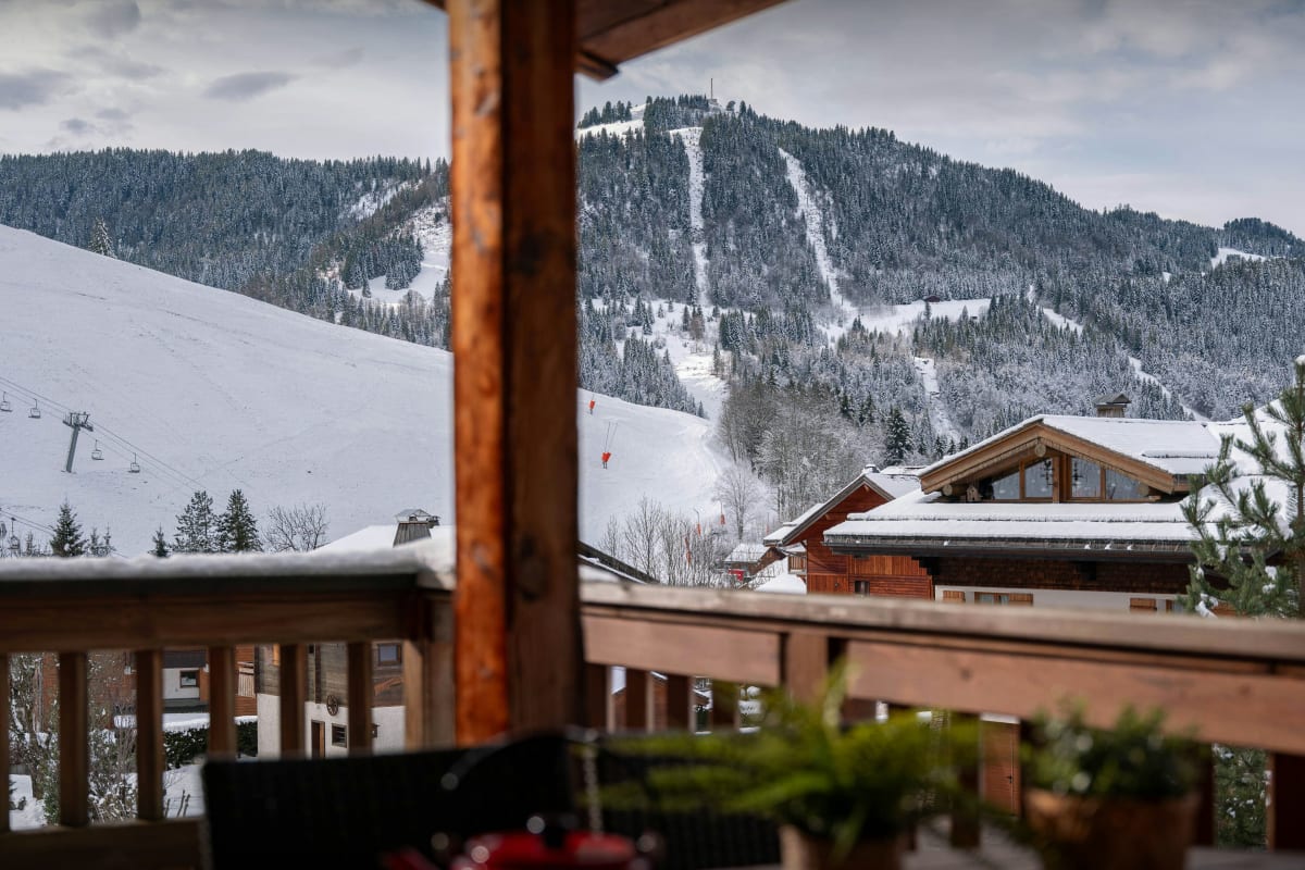  immobilier  Luxe alpin et ski pour 6 hammam, cheminée & terrasse - OVO Network