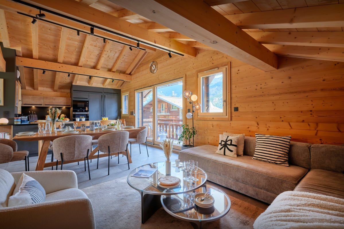 Séjour alpin pour 8 avec terrasses et jacuzzi - OVO Network