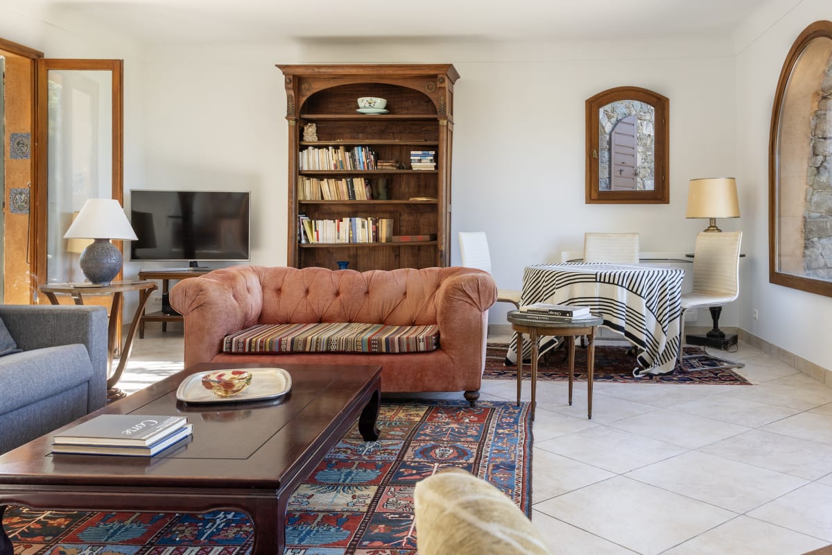  Maison Camellu – Propriété de charme au cœur des oliviers, vue mer 