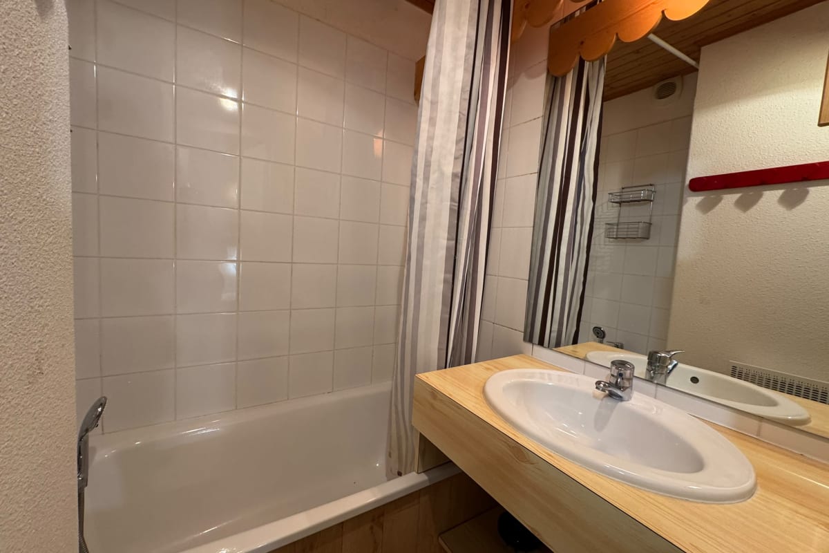 Appartement Séjour à Risoul  T2 cosy 6 couchages  Résidence Aldebaran 