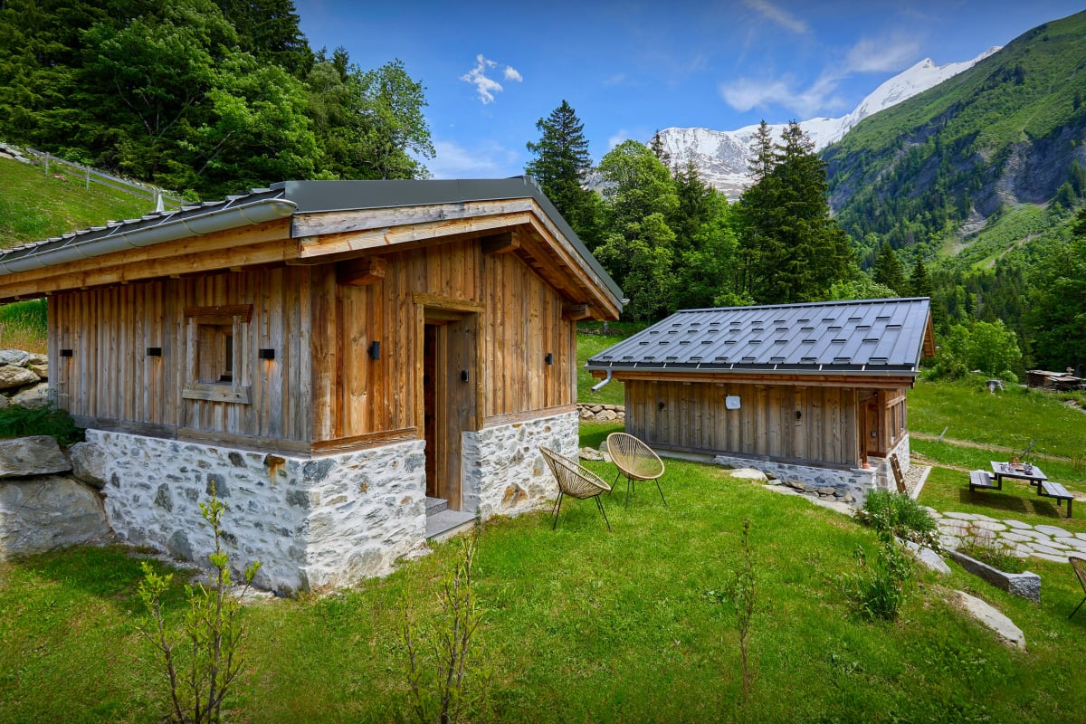  Chalet Authentique mazot alpin au cœur d’un hameau paisible - OVO Network