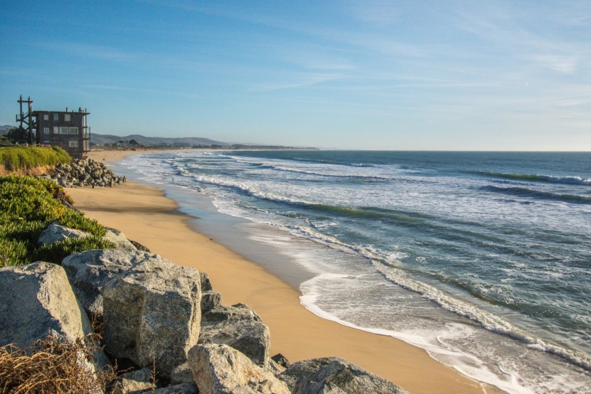 Ocean Facing Verandas And Relaxing Amenities - Stunning Coastal Retreat - Half Moon Bay, CA