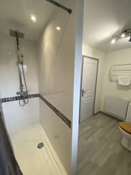 Douche à l'italienne