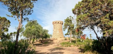Tour génoise Isolella et son parcours de santé à 2 minutes en voiture