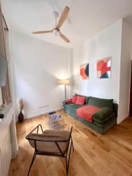 Salon cosy avec canapé convertible