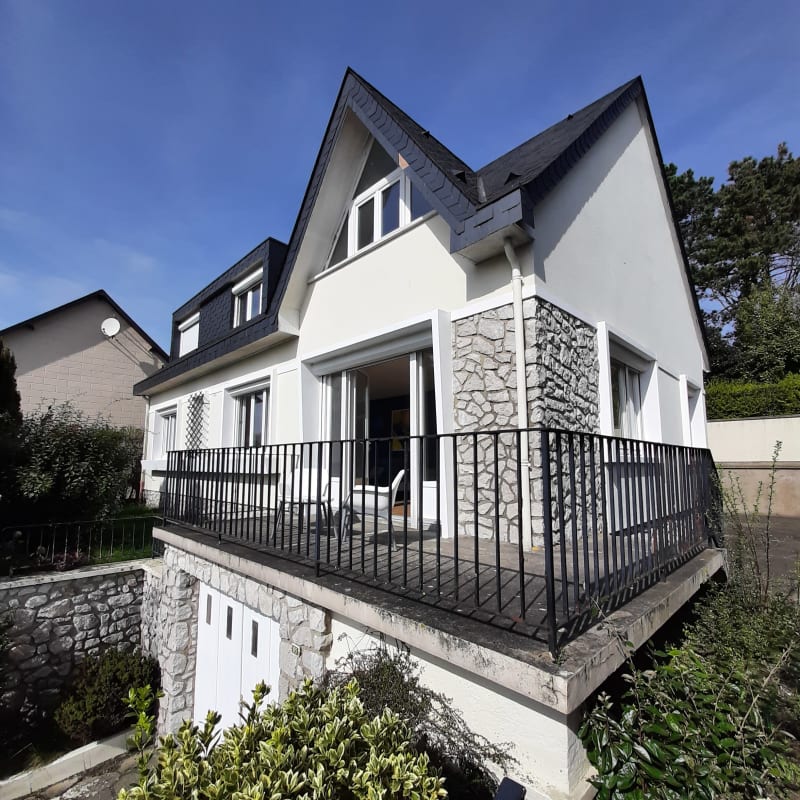 AG12 – Villa "Les Dix Mouettes" : Vue Mer, Confort & Moments Inoubliables