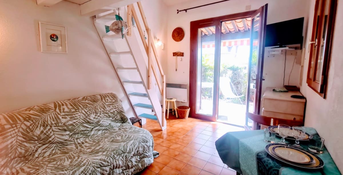 Appartement   Studio de 20 m² proche de la mer à Sainte-Maxime