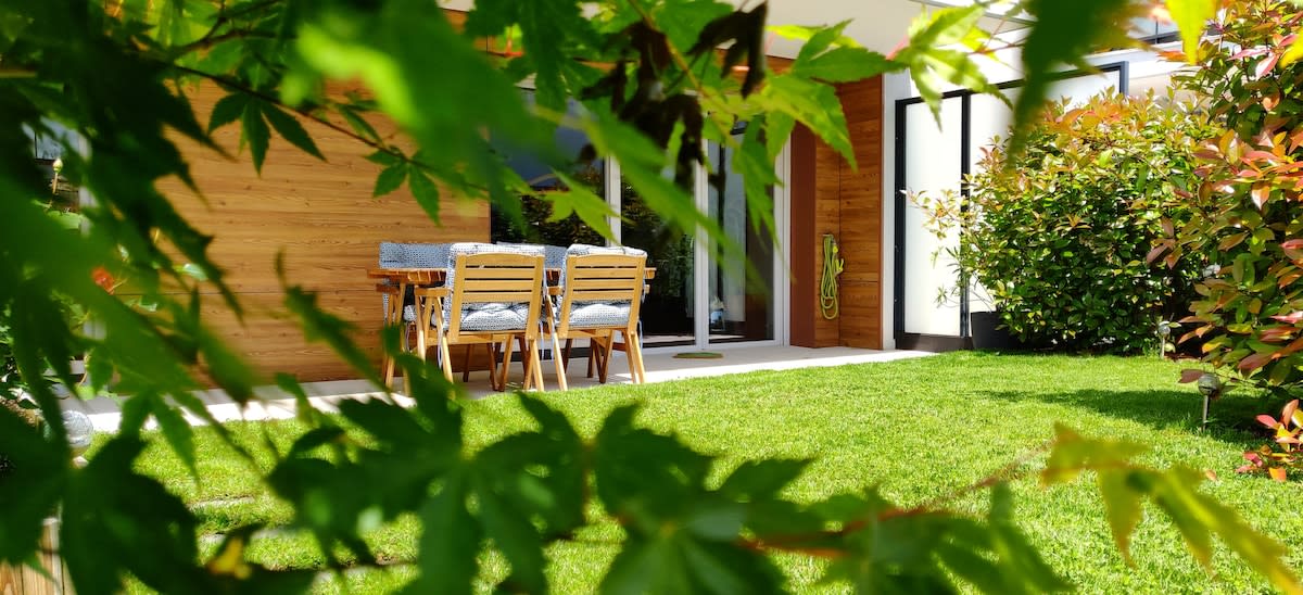 Proche Lac du Bourget, terrasse, jardin, parking