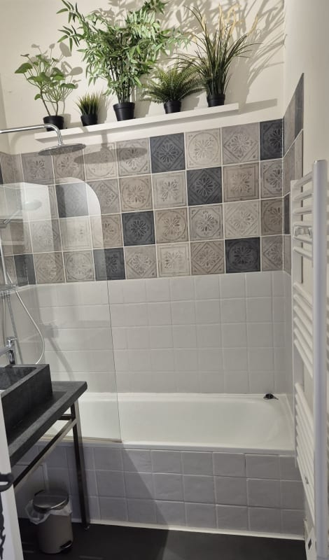  Beau studio avec balcon - proche centre ville 