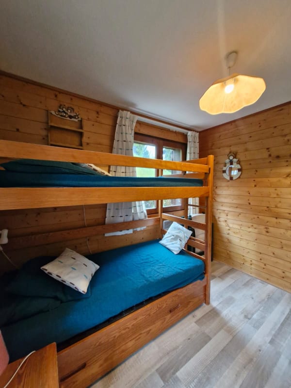  immobilier  Appartement avec jardin à Demi-Quartier