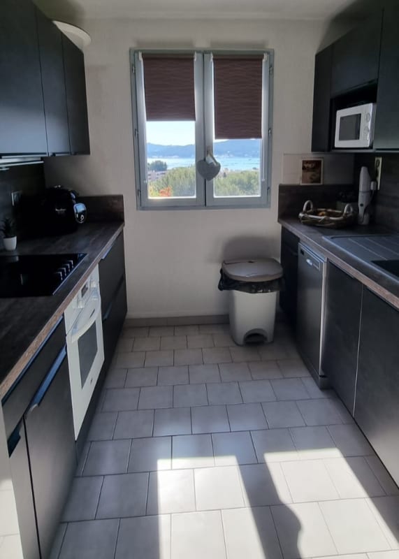  immobilier  Appartement 2 chambres avec terrasse et parking