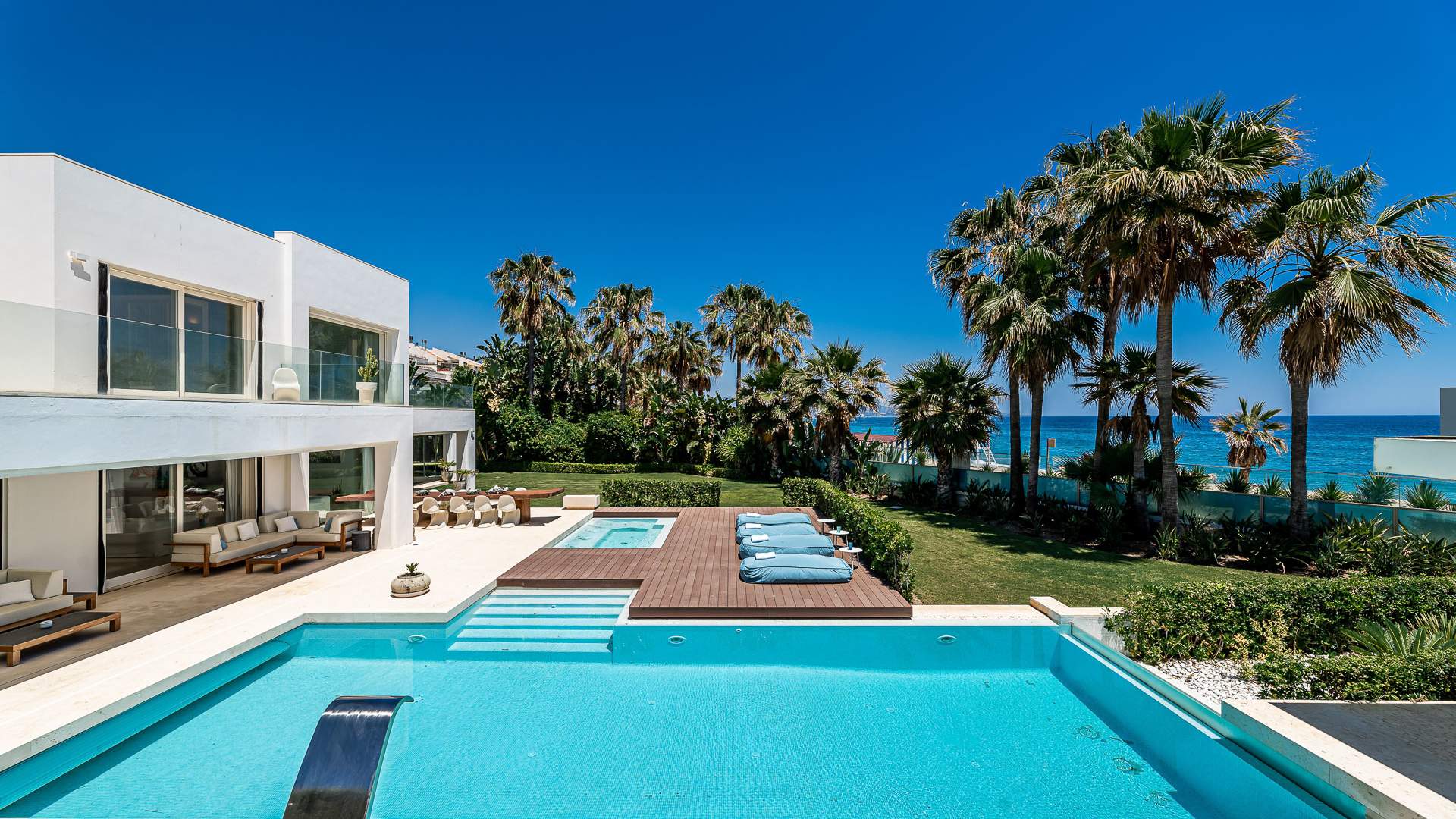 All luxury holiday rentals