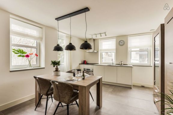 Luxury Family Residence Schinkeldijkje (Family of 4 or 1 couple 25+)