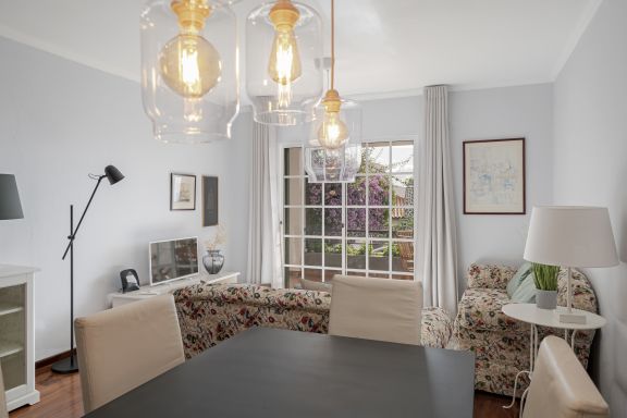 Garajau I, appartement calme avec jardin