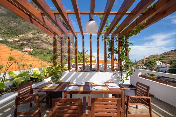 Dans le village - Madeira Surf Camp III