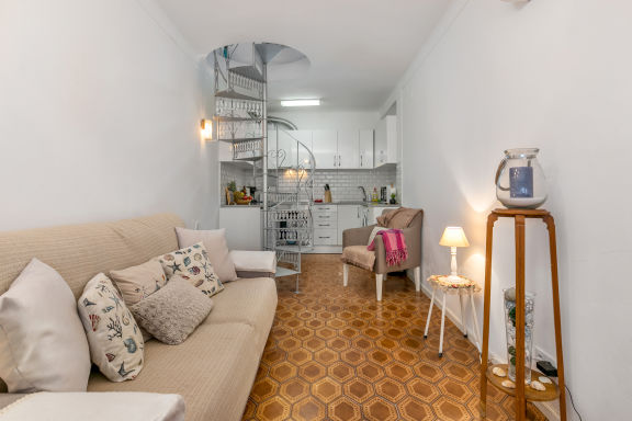 Typical Fisherman's Cottage with sea view!