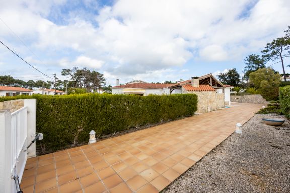 Casa dos Sonhadores - on the tranquil west coast of the Algarve.