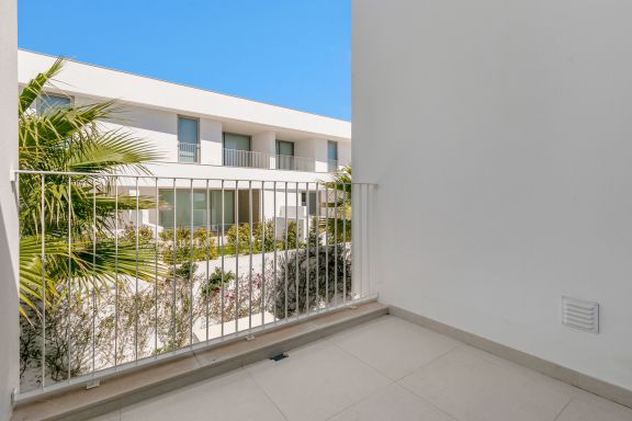Casa Branca modern luxurious family villa