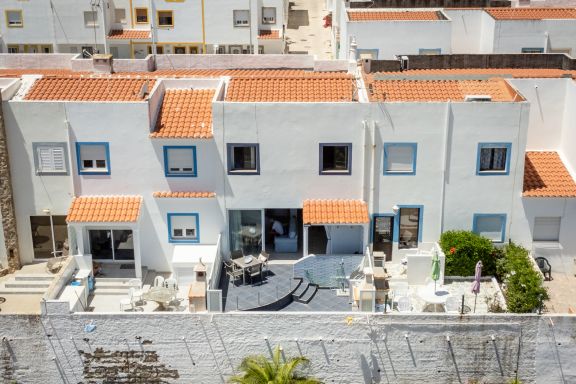 Bay View Townhouse
