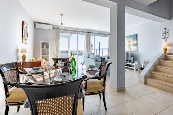 Bay View Townhouse