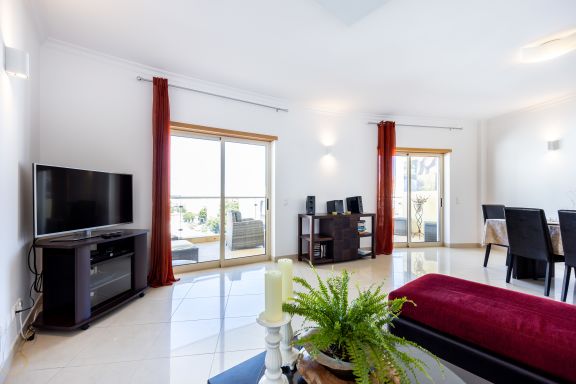Apartment Gloria - stylish 2 bedroom apartment