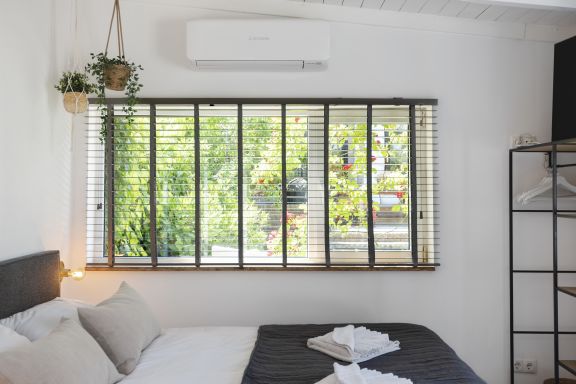 Little Beach House - Great couples getaway!