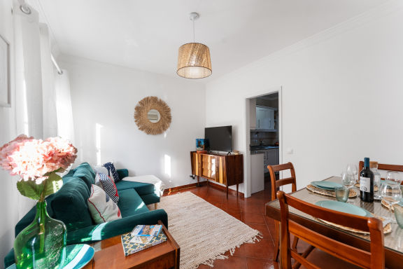 Casa Verde - Traditional Townhouse