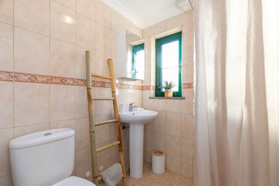 Casa Verde - Traditional Townhouse