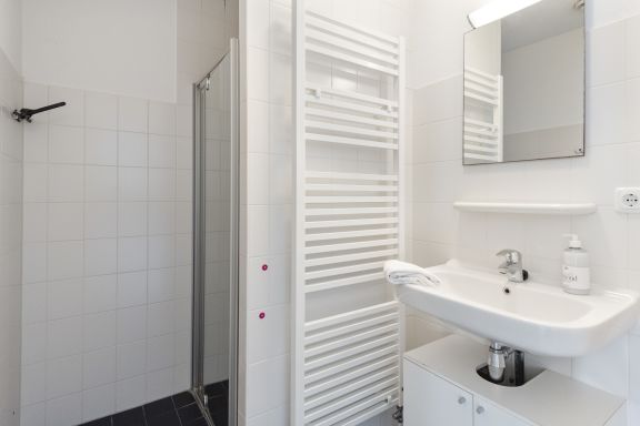 Spacious 2 bedroom ground flloor apartment - Kaag Resort (1)