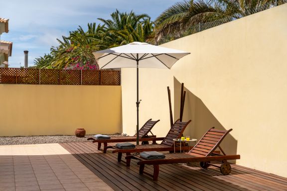 With outdoor space - Moradia Felicidade Rocha PXO 