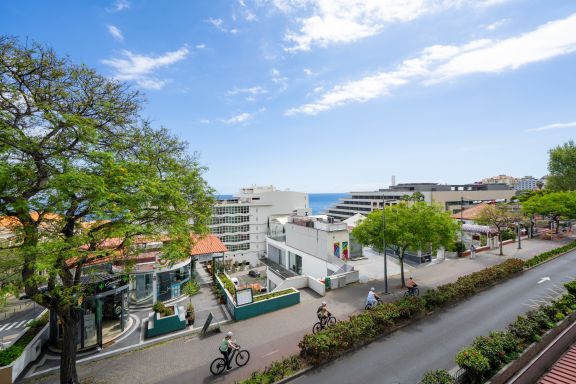 Lido II, Urlaub in der Touristengegend
