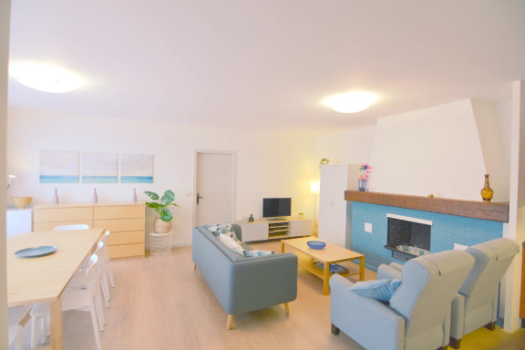 APPARTEMENT VOOR 6 PERSONEN