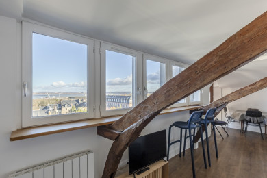 Salon TV avec le panorama 