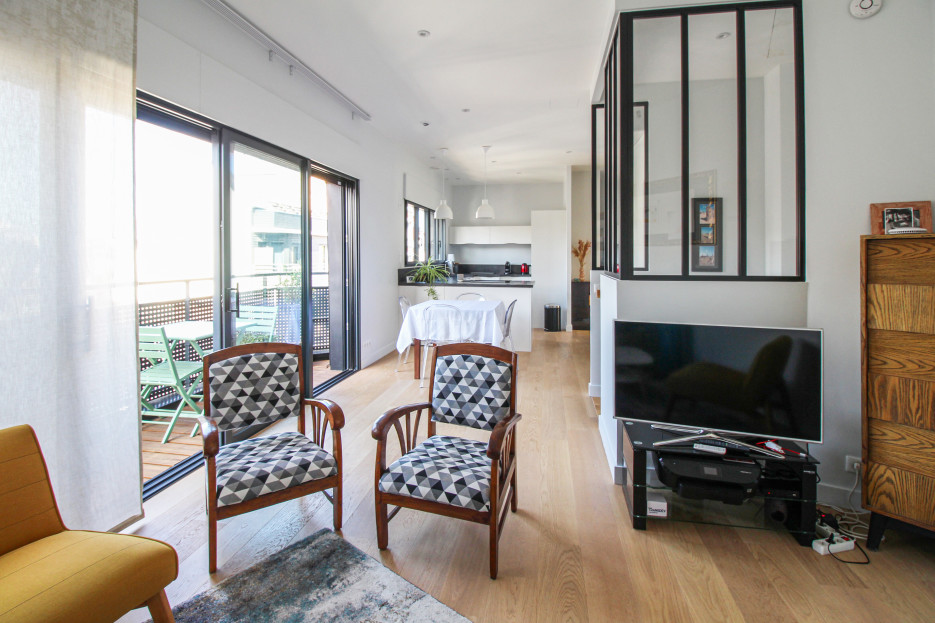 Pièce à vivre lumineuse